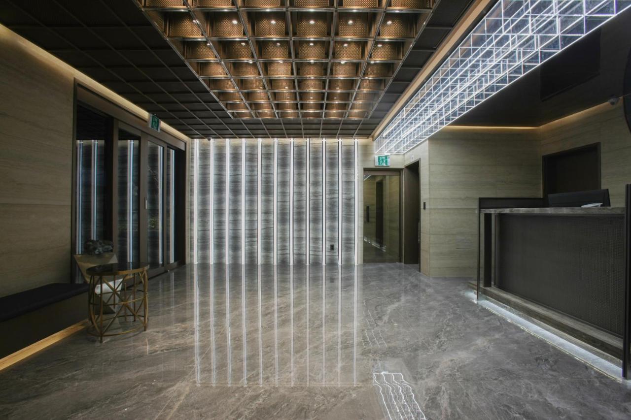 L&L City Hotel Чеджудо Экстерьер фото
