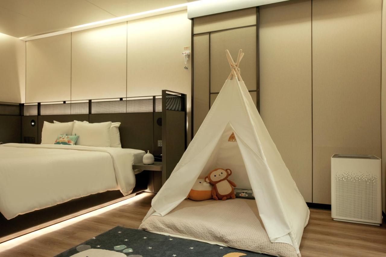 L&L City Hotel Чеджудо Экстерьер фото